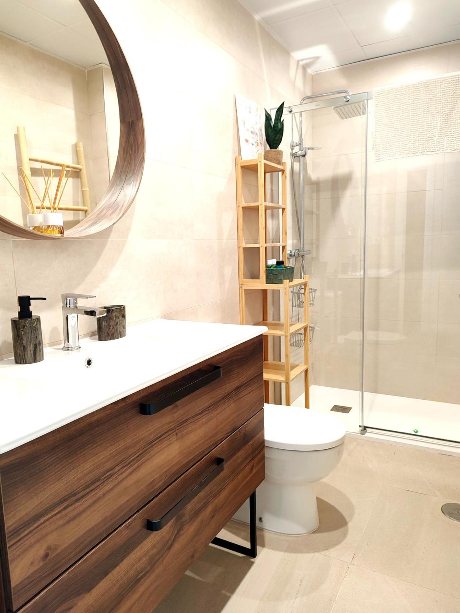 Apartament Old Town Ground Floor New Apartment, Beach, Parking *